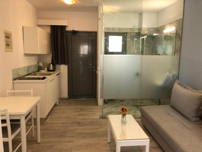 Katia Hotel Jaliszósz Kültér fotó